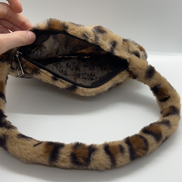 NWT Cheetah Print Fuzzy Mini Shoulder Purse 90s - Picture 7 of 8